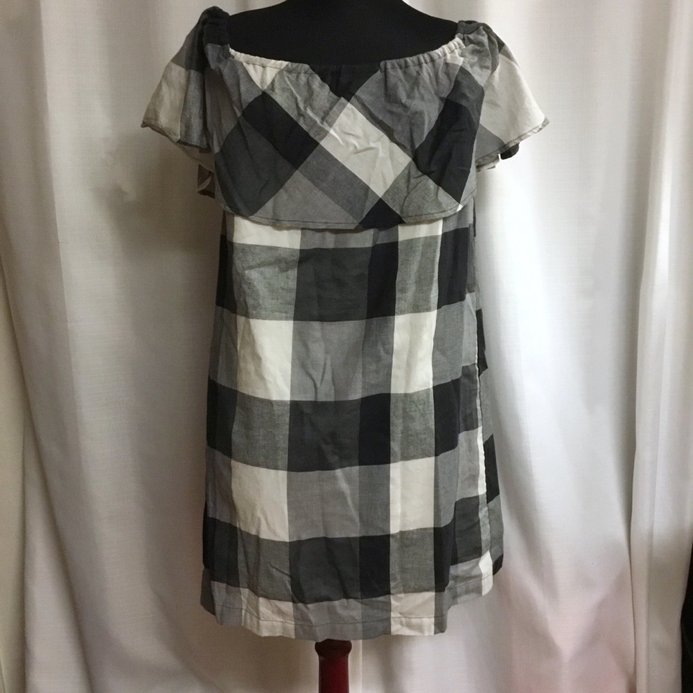Gingham Ruffle Dress - Picture 2 of 6